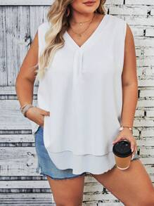 SHEIN CURVE+ Plus Size Solid V-Neck Blouse, Minimalist & Fashionable, Suitable For Summer