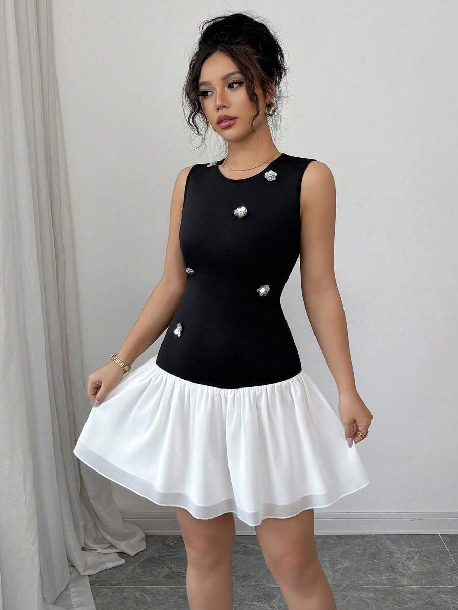 Elenzga Women's Round Neck Sleeveless Sequin Decor Chiffon Patchwork A-Line Mini Dress, Spring/Summer - Black and White - View 1