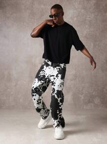 SUMWON High-Fashion Straight Leg Monochrome Cow Print Statement Pants, Animal Pattern Trousers With Side Pockets, Urban Streetwear Bottoms For Fall Winter - Black and White - View 2