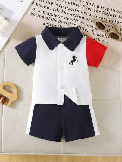 2 件套新生男婴套装，柔软舒适简约 Polo 领拼色短袖上衣和短裤，适合春夏季居家、日常、户外、旅行