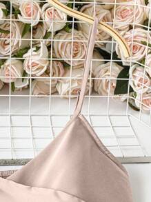 SHEIN Clasi Đầm nơ dây mảnh satin trơn màu cỡ lớn thanh lịch cho nữ - Màu be - Xem 3
