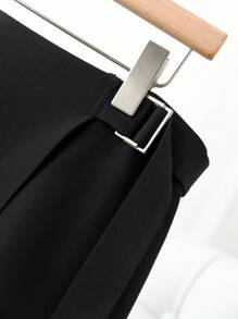 SHEIN Frenchy Plus Size Plain Simple Design Shorts, Fashionable For Summer - Black - View 10