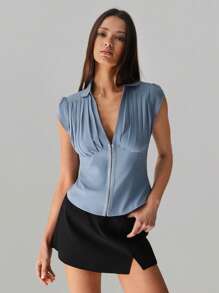 SHEIN Unity 朦胧蓝色收腰褶饰纽扣V领休闲优雅女士盖袖衬衫 - 霧霾藍 - 查看 6