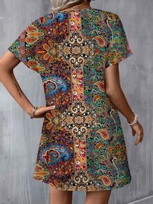 SHEIN LUNE Vestido corto tejido con cuello en V, estampado floral retro minimalista y casual, adecuado para primavera y verano para mujeres