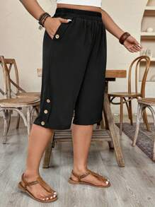 EMERY ROSE Plus Size Casual Shorts With Elastic Waistband, Side Pockets, And Rivet Decorations