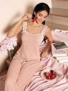 Women's Solid Color Jacquard Wide Strap Butterfly Decor Camisole And Pants Pajama Set