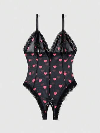 Kawaii Combinaison sexy avec lacets, nœud papillon, charmes et motif cœur ajouré