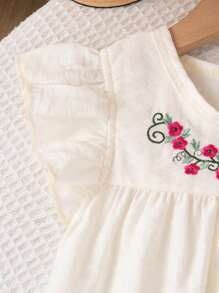 SHEIN Girls Summer Butterfly Pattern Outfit: Floral Embroidery Cap Sleeve Top With Cute Bowknot Print And Loose Fit Wide Leg Pants, Sweet Retro Style - Hot Pink - View 4