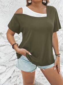 EMERY ROSE Plus Size Women Asymmetric Contrast Color Short Sleeve Casual T-Shirt - Army Green - View 4