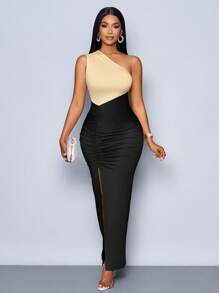 SOLERSUN Abito da donna elegante e sensuale con spalla scoperta, senza maniche, con contrasto di colori, arricciature e spacco sulla coscia, adatto per la primavera e l'estate