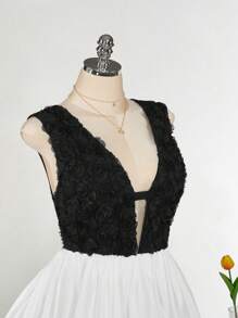 SHEIN ICON Plus Size Color Block 3D Rose Deep V-Neck Puff Dress, White Wedding Guest Dress - Black and White - View 9