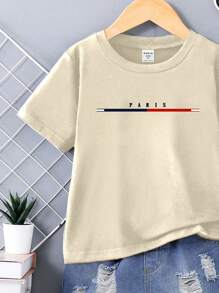 SHEIN 2 件套男孩定制 T 恤和牛仔短裤