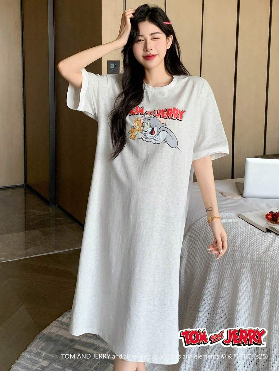 TOM AND JERRY X DAZY Bộ đồ ngủ Pijama rộng rãi in họa tiết hoạt hình cỡ lớn dễ thương, Moo Moo - Màu Xám nhạt - Xem 1