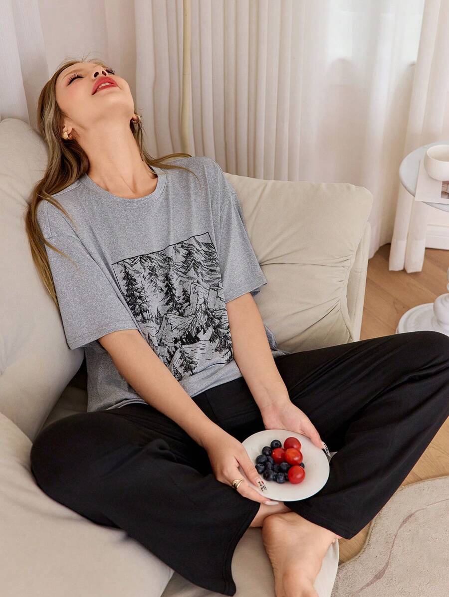 SHEIN Personalized Printed Grey Loose Round Neck Short Sleeve T-Shirt And Black Straight Leg Pants 2pcs Set - Grey - View 1