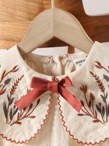 Souflis Souflis 女婴休闲植物刺绣泡泡袖彼得潘领连衣裙，夏季