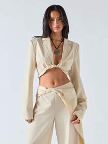 LYSMO Twist Detail Long Sleeve Cropped Blazer