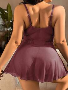 SHEIN Seduluxe 2 Stücke Set: Große Größen Spitze-Kontrast Mesh sexy Slip-Kleid + String-Tanga