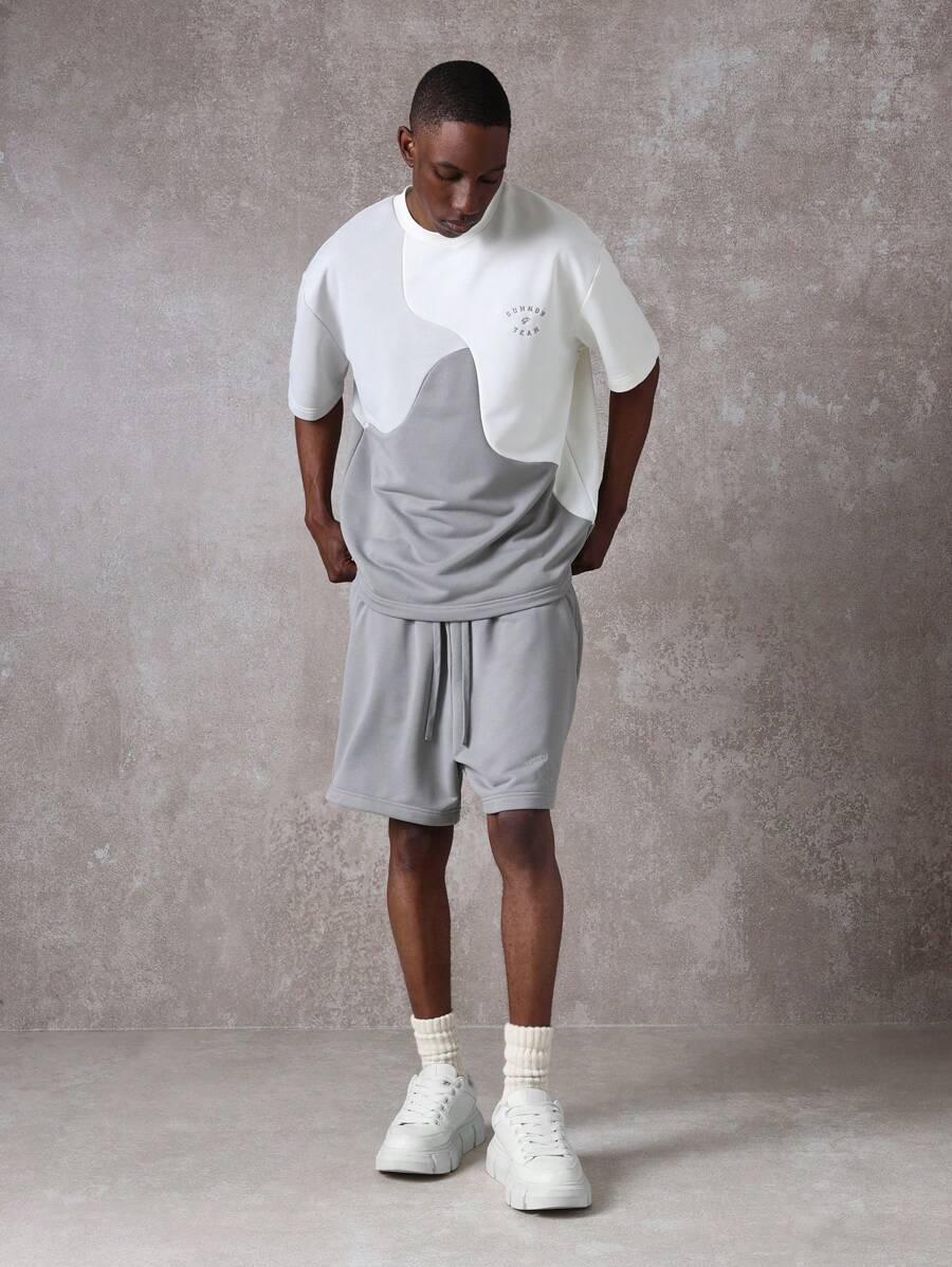 SUMWON 高级套装落肩超大T恤搭配低裆短裤运动休闲两件套街头时尚都市家居服 - 灰色 - 查看 1