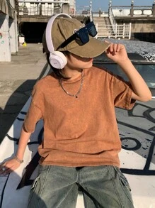 SHEIN 青少年男童时尚休闲 Y2k 卡其色舒适棉质牛仔短袖小圆领T恤上衣，适合儿童日常穿着，柔软舒适，也适合儿童春夏穿着。 - 卡其色 - 查看 1