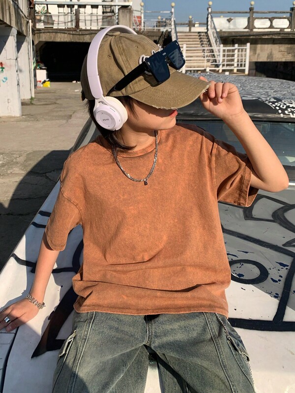 SHEIN Tween Boy Fashion Casual Y2k Khaki Comfortable Cotton Denim Short Sleeve Small Crew Neck T-Shirt Top For Kids Clothes Boys Costume Dailywear And Kids Summer And Spring Clothes