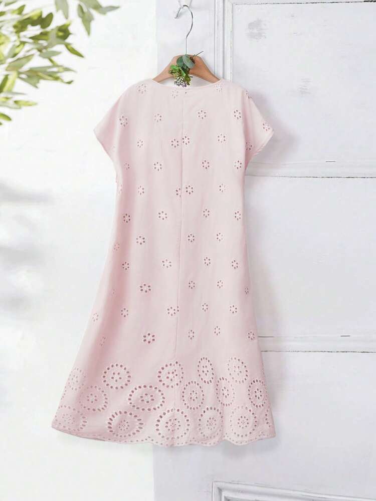 Plus Size Women's Embroidery Embellished V Neck Short Sleeve Midi Dress Pink Dress Country Vacation Suitable For Spring And Summer Boho Women Clothing  Loose Fit Loose Fit