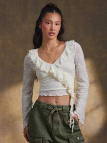 WESTFADE 西部夏季花卉图案蕾丝 V 领荷叶边长袖牛仔女式短款上衣，适合夏季海滩度假春假