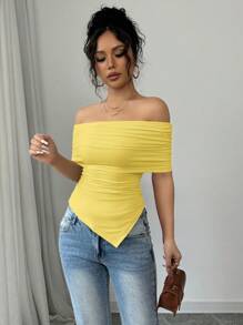 Rafferiza Kaos Wanita Elegan Tanpa Bahu dengan Kerah Lebar, Lipatan di Bagian Bawah, Potongan Ramping, Musim Semi/Panas - Kuning - View 4