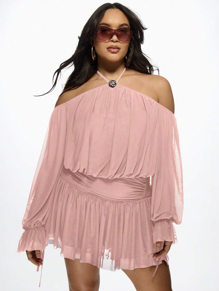 MISSGUIDED PLUS 露肩吊带迷你连衣裙 雪纺酒红色派对俱乐部长袖荷叶边下摆宽松晚礼服 舞会优雅假日冬季特殊场合 - 藕粉色 - 查看 1