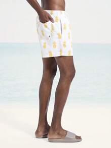 Manfinity Swimmode Pantaloni scurți de plajă pentru bărbați, cu imprimeu cu ananas, cu șnur cu talie (cu croiala asimetrică)