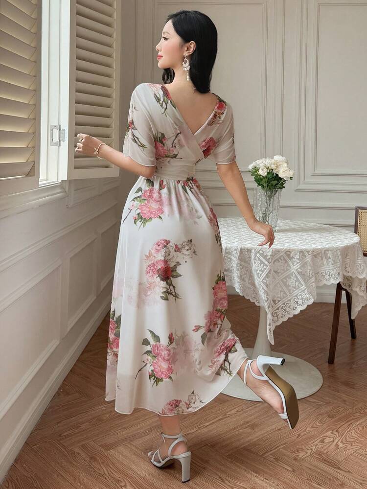 V-Neck Pleated Full Floral Print Dress For Women