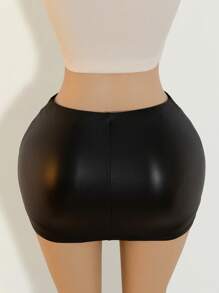 Zolique Rok Pensil Bodycon Hitam dengan Lubang Logam - Hitam - View 2