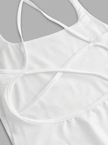 Girlism TEENGIRL White Minimalist Hollow Back Sports Tank Top, College Tank Top, Solid Color Tank Top - White - View 3