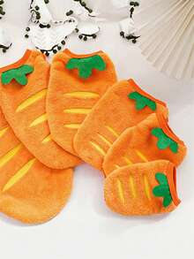 冬季胡萝卜形保暖衣服，适合宠物狗、泰迪熊、柯基犬、博美犬、猫和其他小动物服装和配饰