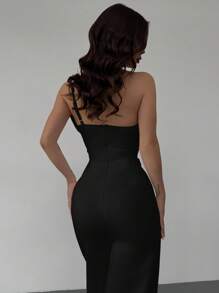 Firerie 情人节新款优雅 3D 褶皱设计无袖修身白色连体裤，适合通勤和日常穿着