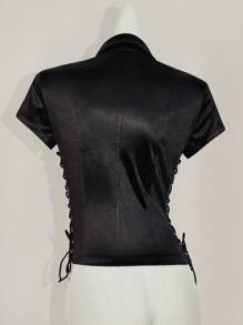 SHEIN ICON Camiseta ajustada de unicolor con tirantes cruzados para mujer, de estilo casual, hippie, de concierto de club, de satén, de verano, estilo Y2k