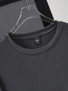 Manfinity LEGND Men's Casual Letter Print Round Neck Short Sleeve T-Shirt, Summer Men T Shirts Casual Vintage Shirt Men