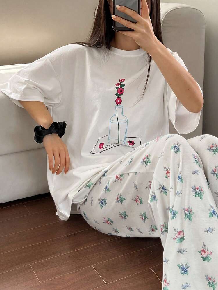Allover Print Graphic T-Shirt & Loose Straight Ditsy Floral Full Print Pajama Pants 2 Pieces Sleepwear Set For Women