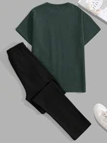 RueChic Cotton Men Patch Detailed With A Label Regular T-Shirt & Pants Two Pieces - Dark Green - View 2