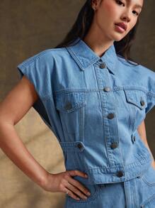 WESTFADE Collared Button Front Patch Pocket Western Utility Tapered Waist Cropped Denim Vest Spring Summer Vacation - Light Wash - View 2