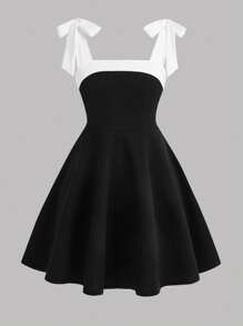 Girlism TEENGIRL 黑色撞色蝴蝶结可爱 A 字裙，适合学校、派对、婚礼