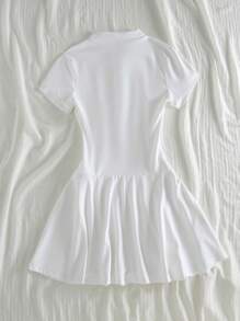 Flirla Vestido mini casual con cuello polo, sencillo y de moda, adecuado para el verano