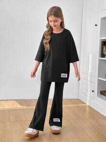 SHEIN Tween Girl Casual Woven Label Decor Loose Fit Crew Neck Short Sleeve T-Shirt And Bell Bottom Pants 2 Pieces Set - Black - View 4