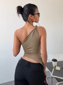 Siren Gaze 情人节勃艮第红色扭纹单肩上衣优雅修身女士上衣 - 卡其色 - 查看 2