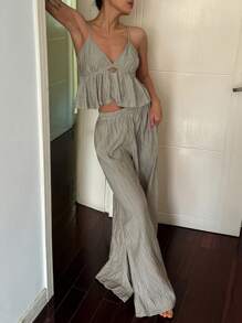 DAZY Women's Minimalist Vacation Style Textured Fabric Ruffle Strap Jumpsuit Pajama Set - Khaki - View 7