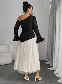 Modelyn Plus Size Women Elegant Contrast Color Block Asymmetric Collar Flared Sleeve Long Dress - Multicolor - View 2
