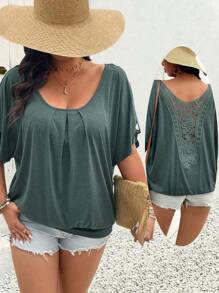 SHEIN LUNE Duża, plisowana, koronkowa, swobodna koszulka z okrągłym dekoltem