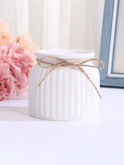 SHEIN 1/2pcs Plastic Striped Woven Mini Planter, Suitable For Indoor Decor, Cafe Tables, Wedding Parties Gifts Birthday Graduation