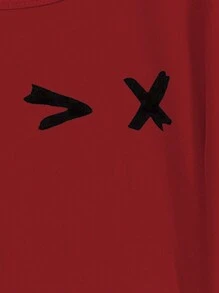 SHEIN PETITE Camiseta de manga corta cómoda con gráfico de oso a cuadros y estampado sexy en el pecho, adecuada para el verano - Rojo - Ver 3