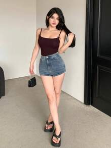 Joudiya 女款 3D 蝴蝶結裝飾細肩帶背心上衣，修身短版上衣 - 中紫紅色 - 查看 2