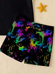 SHEIN Tween Boy Casual Fashionable Classic Cool Gradient Splash Design, Evil Smile Graphic Print Crew Neck Short Sleeve Swimwear Set, Suitable For Summer